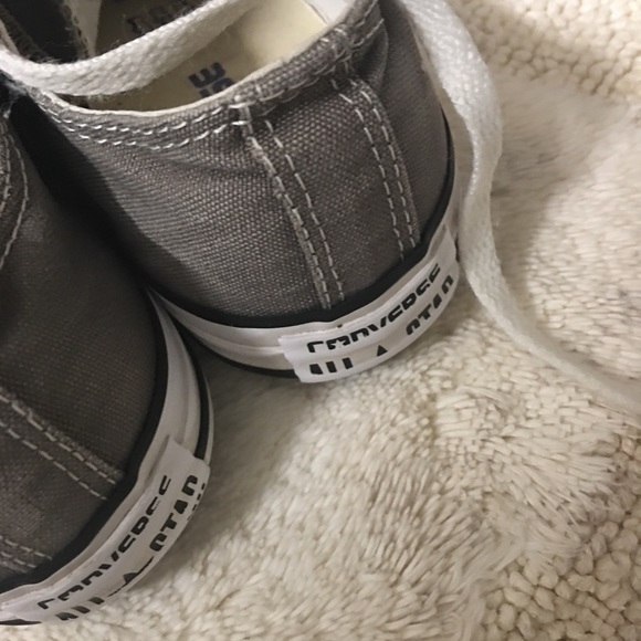 Shoes - Picture 2 of 5